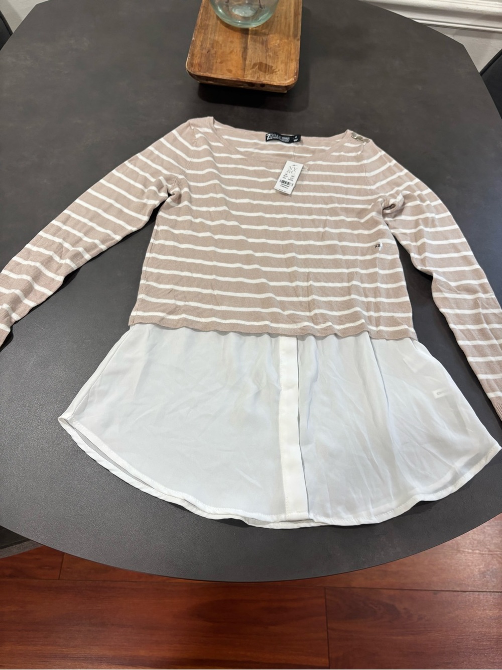 7AVENUE/Newyork&co.. white beige blouse